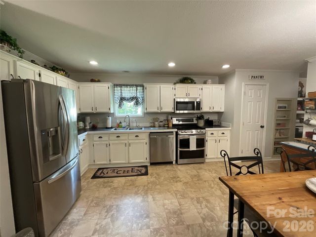 6334 Griffin Road, Lancaster, SC 29720
