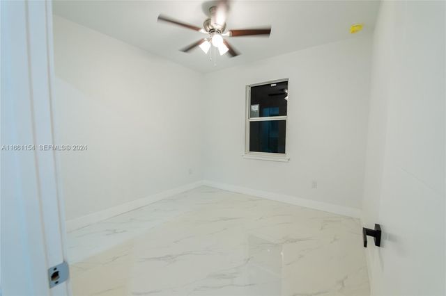 334 SW 21st Terrace, Cape Coral, FL 33991
