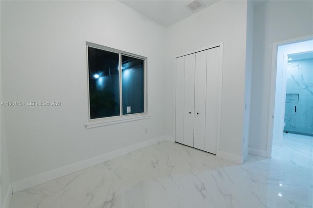 334 SW 21st Terrace, Cape Coral, FL 33991