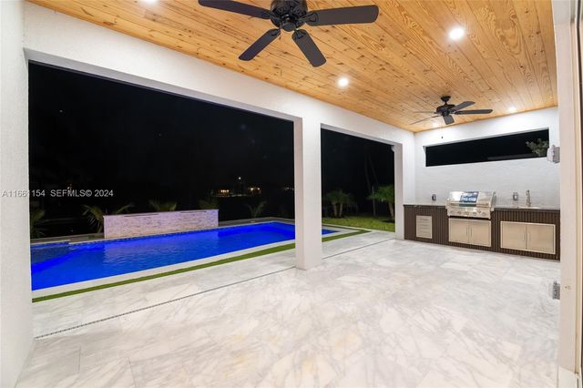 334 SW 21st Terrace, Cape Coral, FL 33991