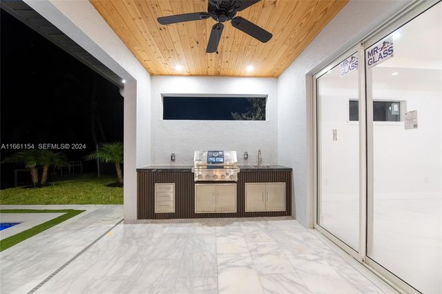 334 SW 21st Terrace, Cape Coral, FL 33991
