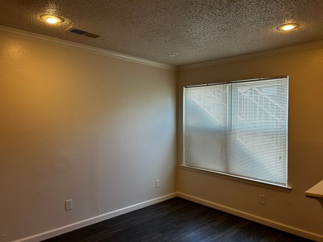 2200 E Trinity Mills Road 301, Carrollton, TX 75006