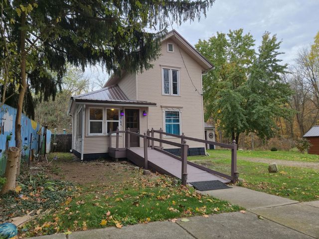 13764 W Ave E, Vicksburg, MI 49097