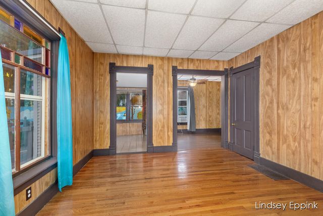 13764 W Ave E, Vicksburg, MI 49097