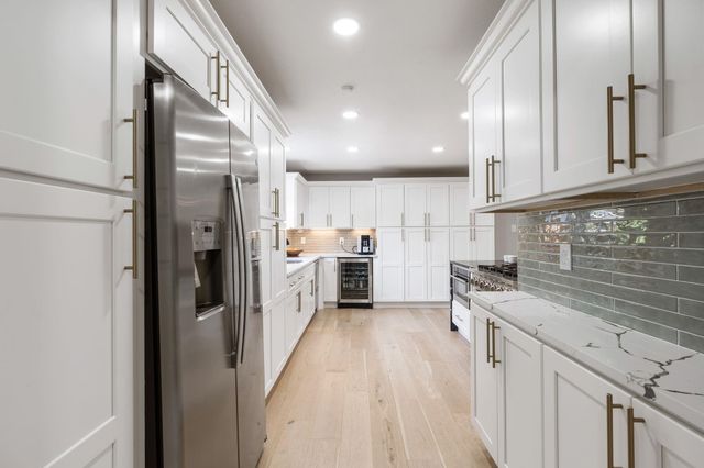 4423 Apollo Street, Houston, TX 77018