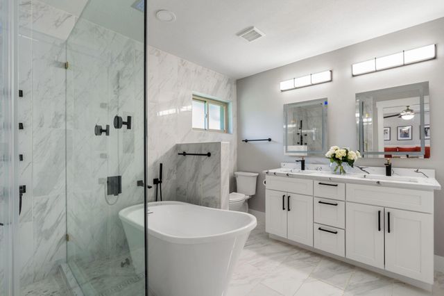 4423 Apollo Street, Houston, TX 77018