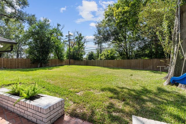 4423 Apollo Street, Houston, TX 77018