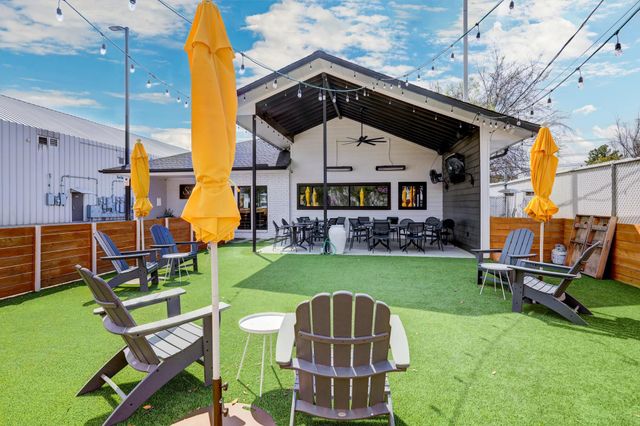 4423 Apollo Street, Houston, TX 77018