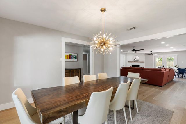 4423 Apollo Street, Houston, TX 77018