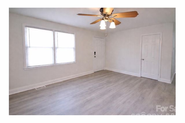 4101 Atmore Street, Charlotte, NC 28205