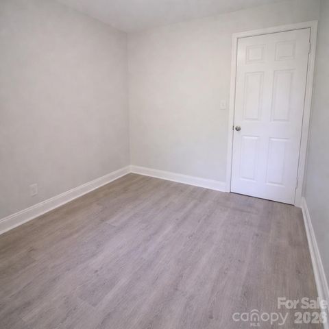 4101 Atmore Street, Charlotte, NC 28205