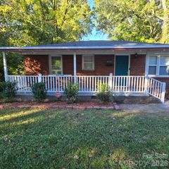 4101 Atmore Street, Charlotte, NC 28205