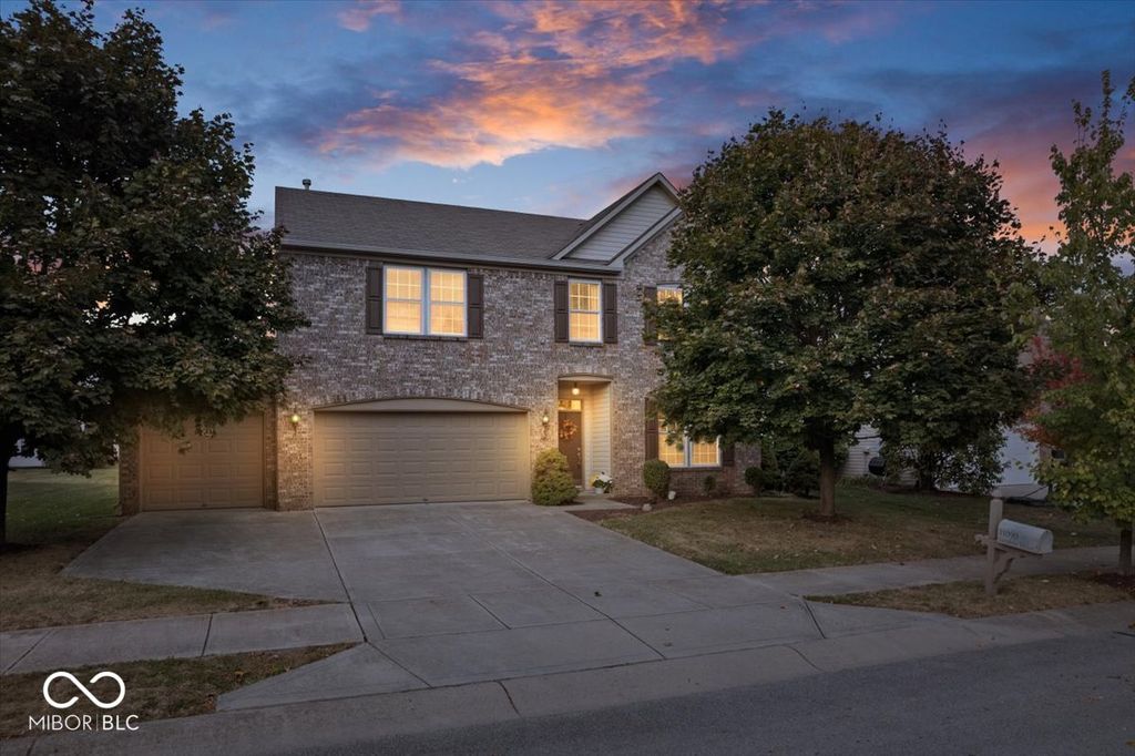 11090 Sanders Drive, Fishers, IN 46038