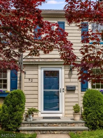 52 Sommer Ave, Glen Ridge Boro Twp., NJ 07028