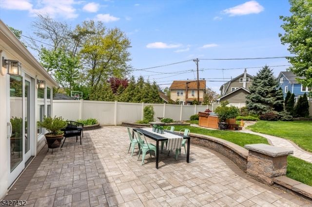 52 Sommer Ave, Glen Ridge Boro Twp., NJ 07028