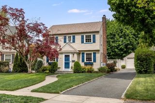 52 Sommer Ave, Glen Ridge Boro Twp., NJ 07028