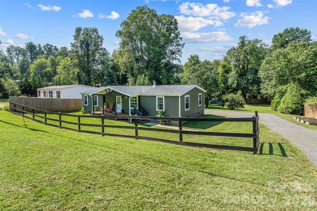 2495 Piney Road, Morganton, NC 28655