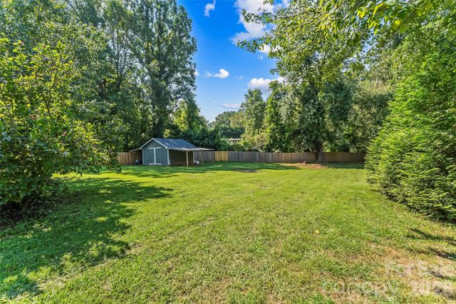 2495 Piney Road, Morganton, NC 28655