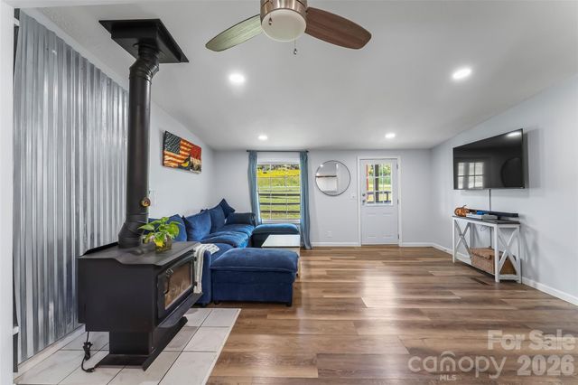 2495 Piney Road, Morganton, NC 28655