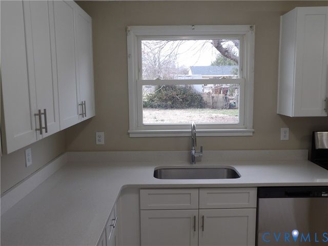 2306 Brockway Ln, Richmond, VA 23223