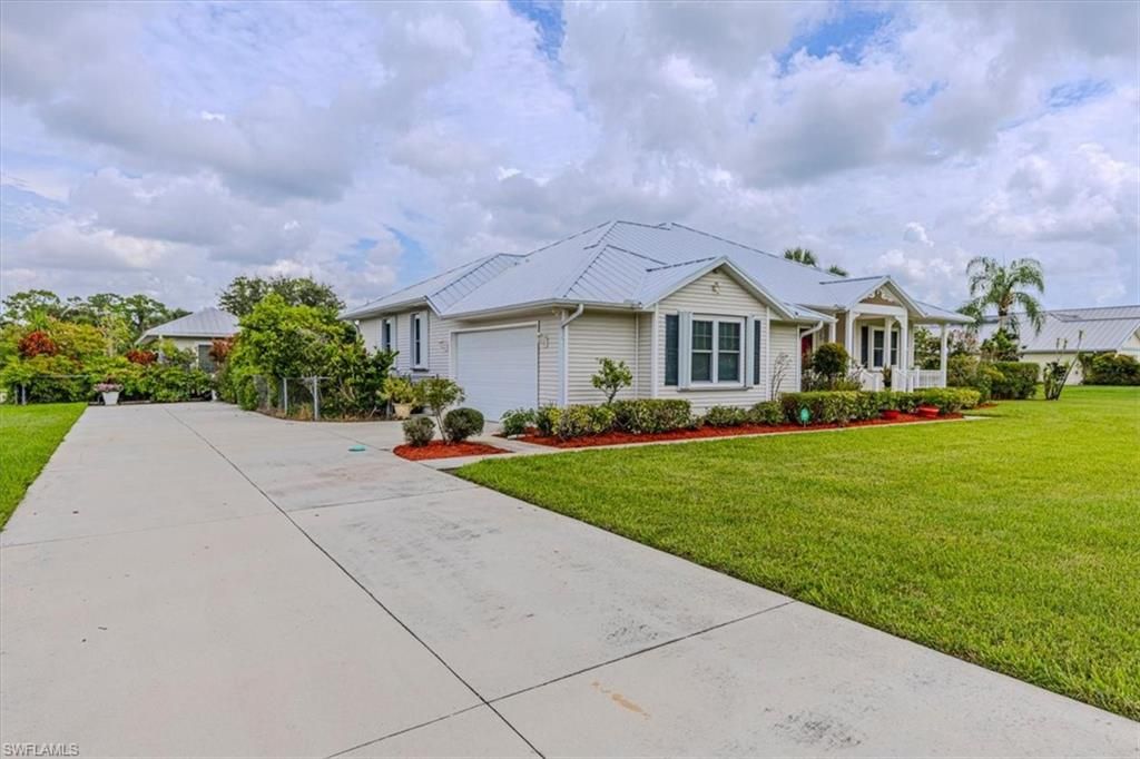 15551 Idalia DR, ALVA, FL 33920 — photo 3