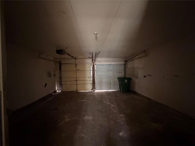 11807 Sharpview Drive, Houston, TX 77072