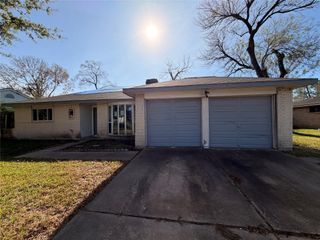 11807 Sharpview Drive, Houston, TX 77072