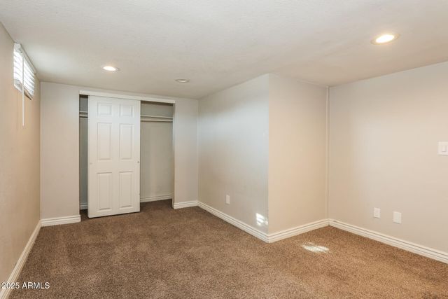 7460 W CINNABAR Avenue, Peoria, AZ 85345