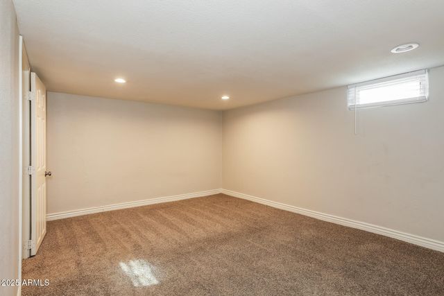 7460 W CINNABAR Avenue, Peoria, AZ 85345