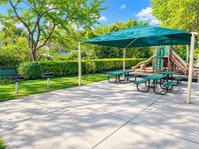 23865 David Drive 204, North Olmsted, OH 44070