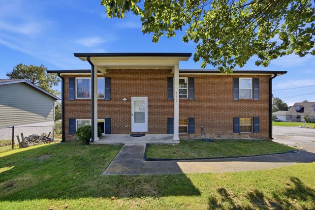 4200 Shady Oak Drive, Ooltewah, TN 37363
