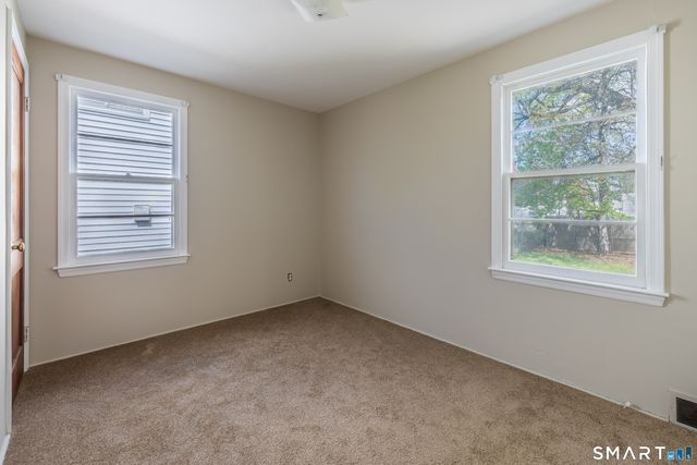 150 Trumbull Avenue, Bridgeport, CT 06606