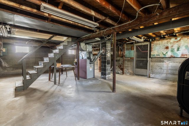 150 Trumbull Avenue, Bridgeport, CT 06606