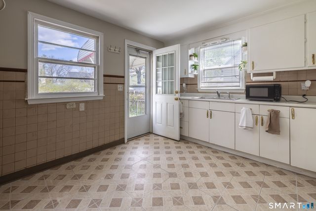 150 Trumbull Avenue, Bridgeport, CT 06606