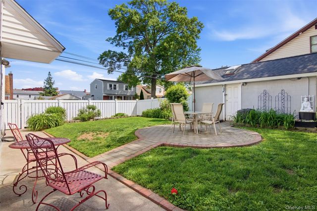 1615 Estelle Avenue, Elmont, NY 11003