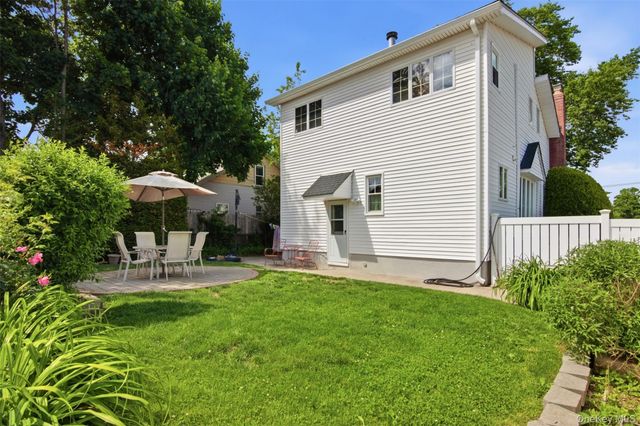 1615 Estelle Avenue, Elmont, NY 11003