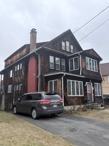 120-122 East Alvord Street, Springfield, MA 01108