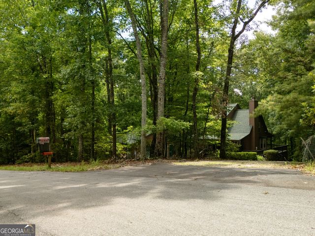 805 Tomahawk Trail, Blairsville, GA 30512