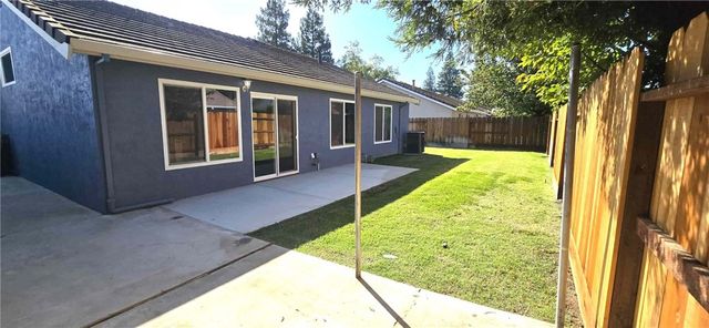 413 El Portal, Merced, CA 95348