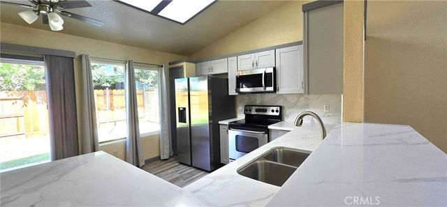 413 El Portal, Merced, CA 95348