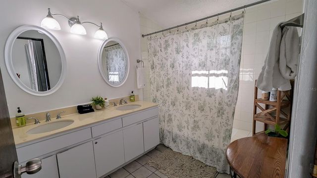 185 CANDELERO DRIVE 671, Humacao, PR 00791