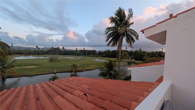 185 CANDELERO DRIVE 671, Humacao, PR 00791