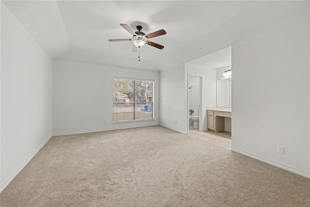 556 Vista Dr, Odem, TX 78370