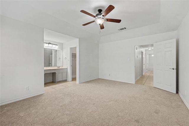 556 Vista Dr, Odem, TX 78370