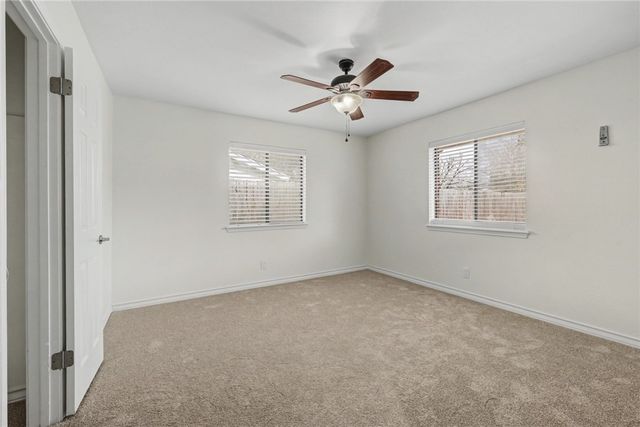 556 Vista Dr, Odem, TX 78370