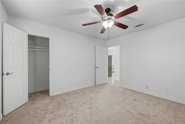 556 Vista Dr, Odem, TX 78370