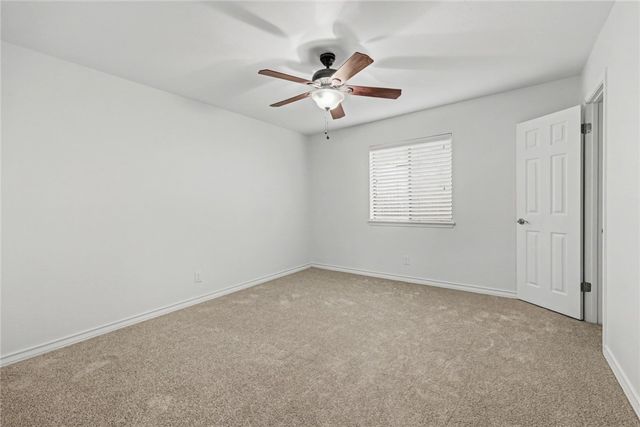 556 Vista Dr, Odem, TX 78370