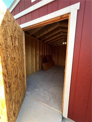 556 Vista Dr, Odem, TX 78370