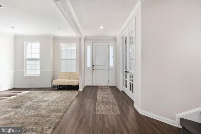 10052 PREMIER ST, Fredericksburg, VA 22408