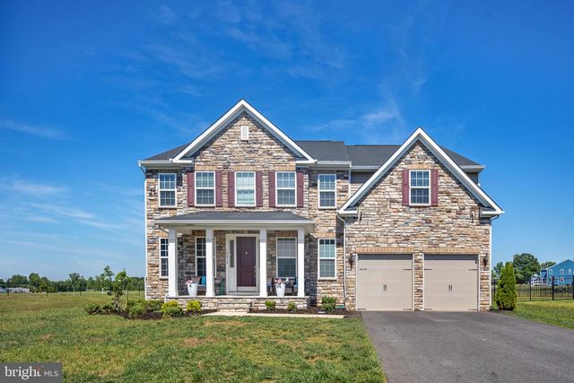 10052 PREMIER ST, Fredericksburg, VA 22408
